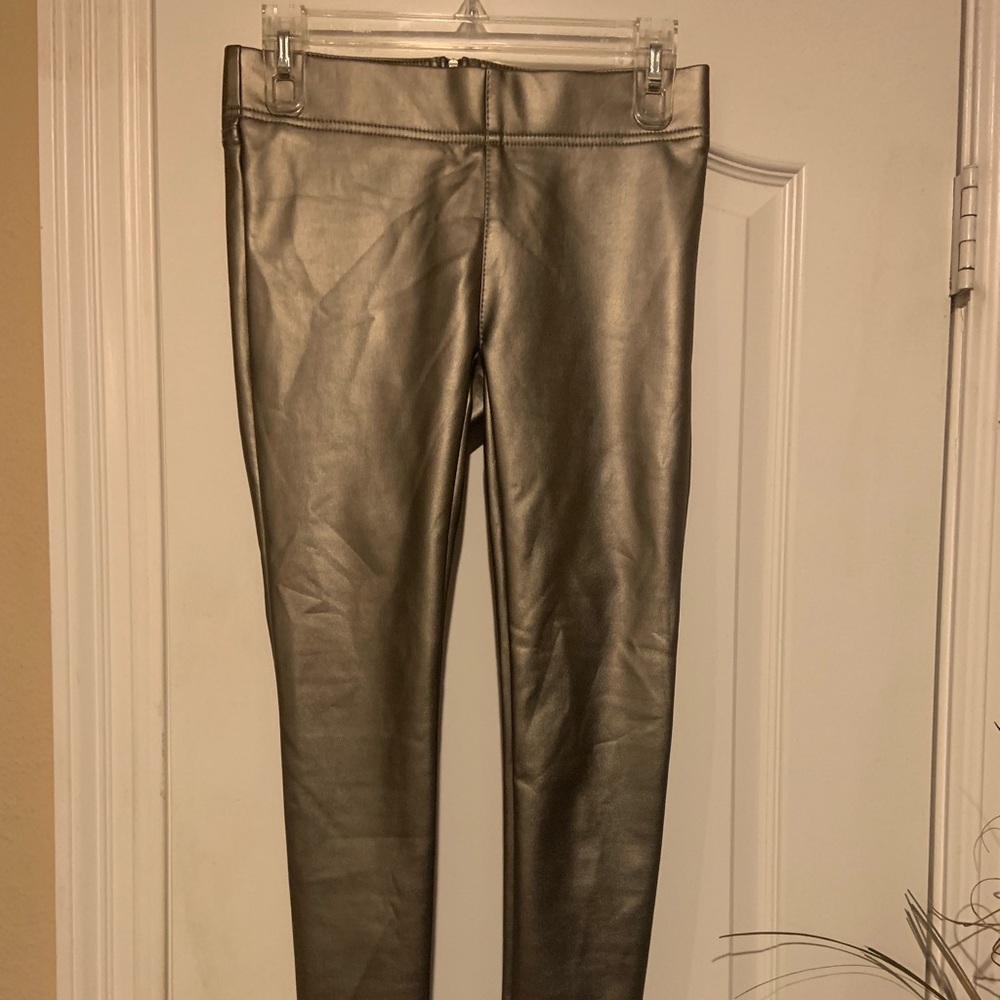 Leather look leggings